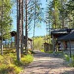 Karhunkelo - Sis 2 Kpl Hissilippuja Villa *
