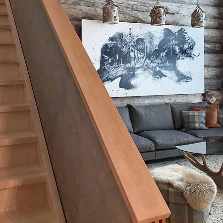 Karhunkelo - Sis 2 Kpl Hissilippuja Уккохалла