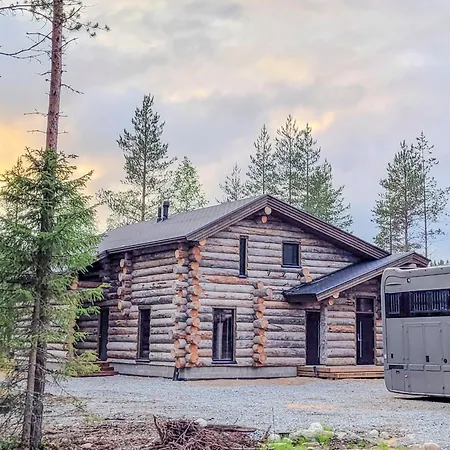 Karhunkelo - Sis 2 Kpl Hissilippuja Вилла Уккохалла