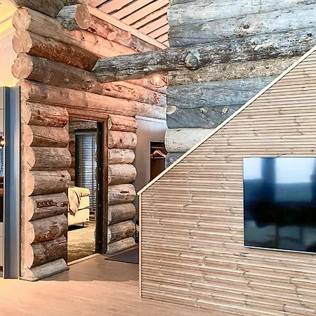 Karhunkelo - Sis 2 Kpl Hissilippuja