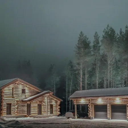 Karhunkelo - Sis 2 Kpl Hissilippuja Вилла