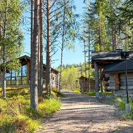 Karhunkelo - Sis 2 Kpl Hissilippuja Вилла *